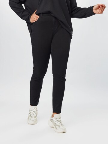 Skinny Jean '721 PL Hi Rise Skinny' Levi's® Plus en noir : devant