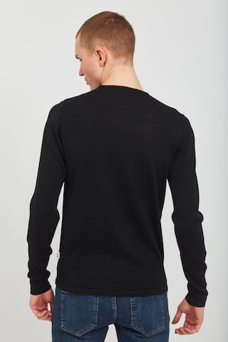 Casual Friday Regular Fit Pullover in Schwarz