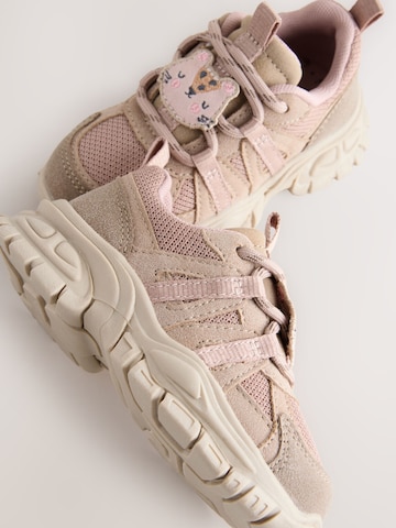 Sneaker de la Next pe maro