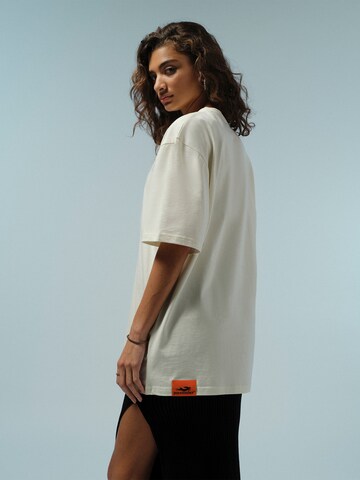 Pacemaker Shirt 'Emre' in White