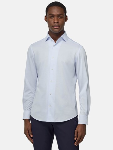 Coupe regular Chemise Boggi Milano en bleu : devant