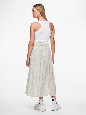 PIECES - Falda 'PCTala' en verde