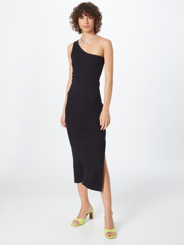 Gestuz - Vestido 'Drew' en negro: frente