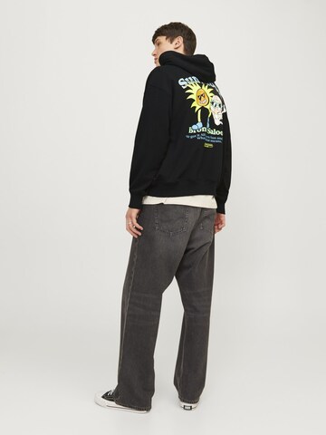 JACK & JONES Sweatshirt in Zwart