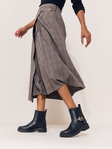 Boots chelsea di Lipsy in nero