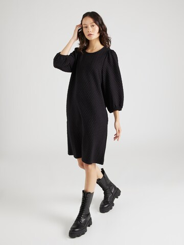 Robe Freequent en noir : devant