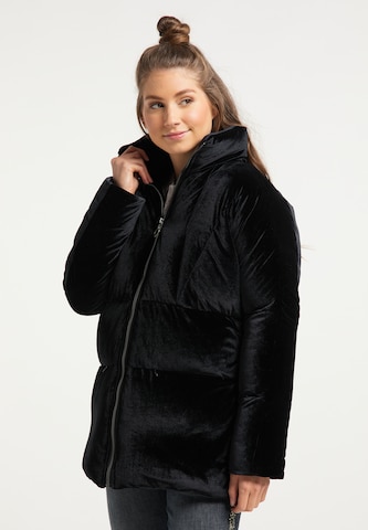 MYMO Winter Jacket in Black: front