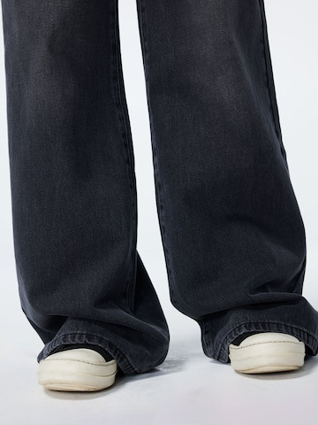 Wide leg Jeans 'Nova' di ABOUT YOU x Emili Sindlev in grigio
