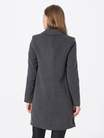 VERO MODA Between-Seasons Coat 'Calacindy' in Grey