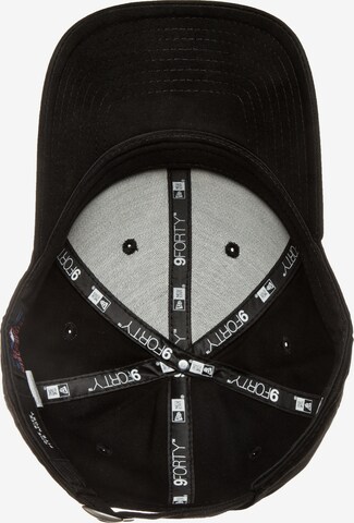 Cappello da baseball 'League Essential' di NEW ERA in nero