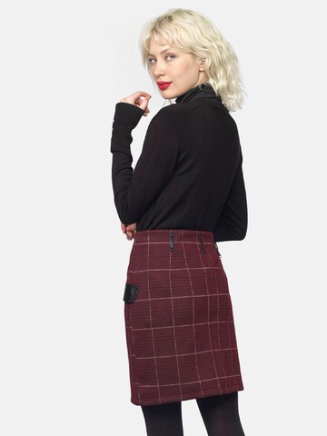 KOROSHI Skirt in Red