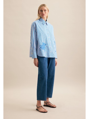 SEIDENSTICKER Blouse 'Schwarze Rose' in Blauw