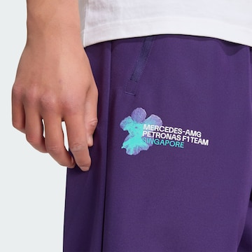 ADIDAS PERFORMANCE - Tapered Pantalón deportivo 'Mercedes-Amg Petronas Formula 1 Team Vanda Bloom' en lila