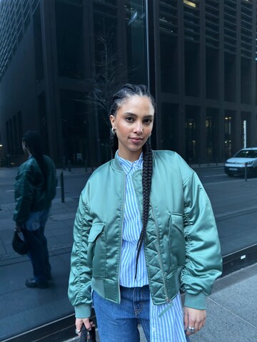 LEVI'S ® Övergångsjacka 'Andy Techy Jacket' i grön