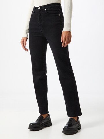 NA-KD Regular Jeans in Zwart: voorkant