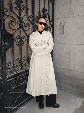 YAS Tussenmantel 'YASElsana' in Beige