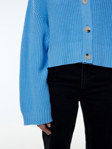 EDITED Knit cardigan 'Zarifa' in Blue