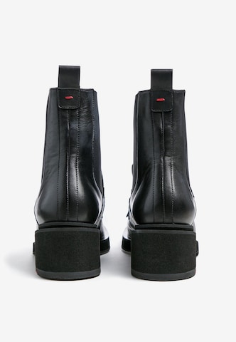 LLOYD Chelsea Boots in Black