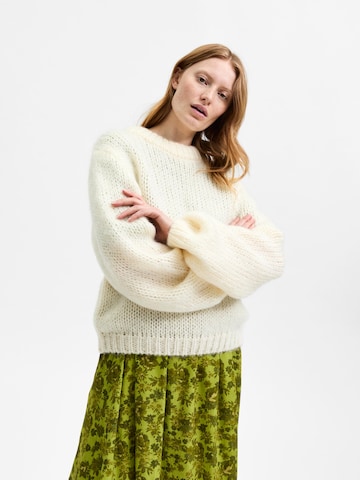 SELECTED FEMME Sweater 'Suanne' in White