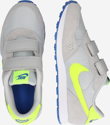 Nike Sportswear Sneaker 'Valiant' i grå