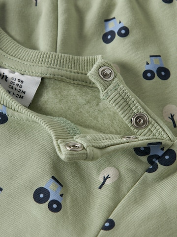 Tuta da jogging 'NBMVIMMER' di NAME IT in verde