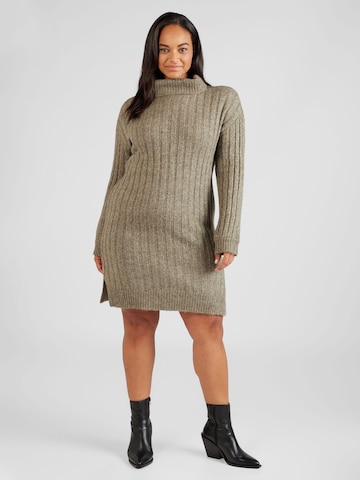 Noisy May Curve Knitted dress 'NINA' in Brown: front
