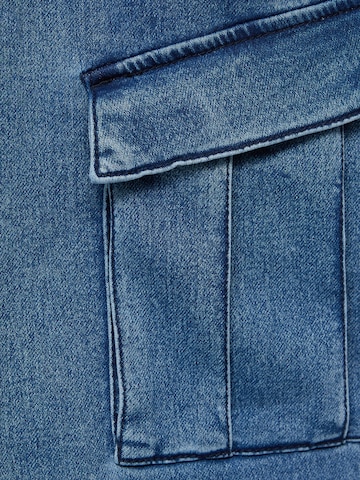 Pull&Bear Tapered Jeans in Blau