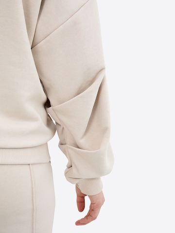 TATES Sweatshirt in Beige