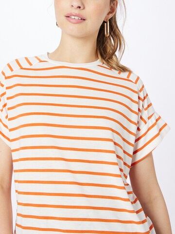 Koton T-Shirt in Orange