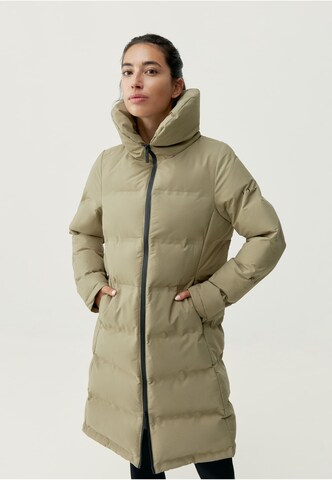 Manteau d’hiver Born Living Yoga en beige : devant