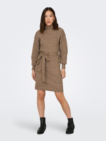 ONLY Knitted dress 'THILDE' in Brown