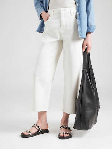 Calvin Klein Jeans Barrel Teksapüksid, värv valge: eest vaates