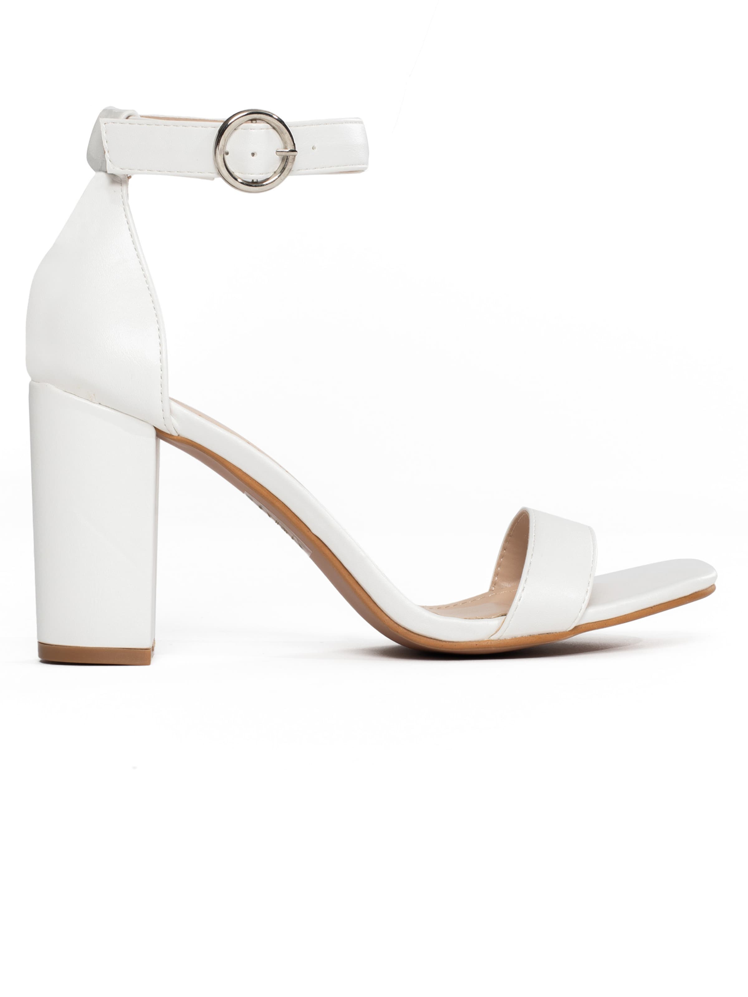 Celena Strap sandal in Beige