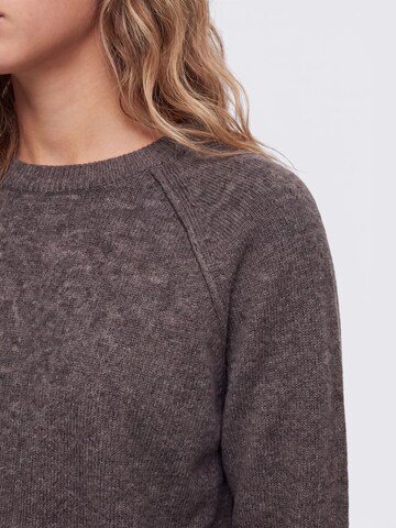 studioselect Pullover 'Yara' in Braun