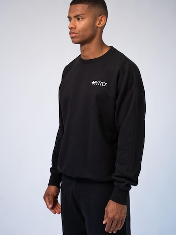 IYITO Trui 'IYRowan' in Zwart