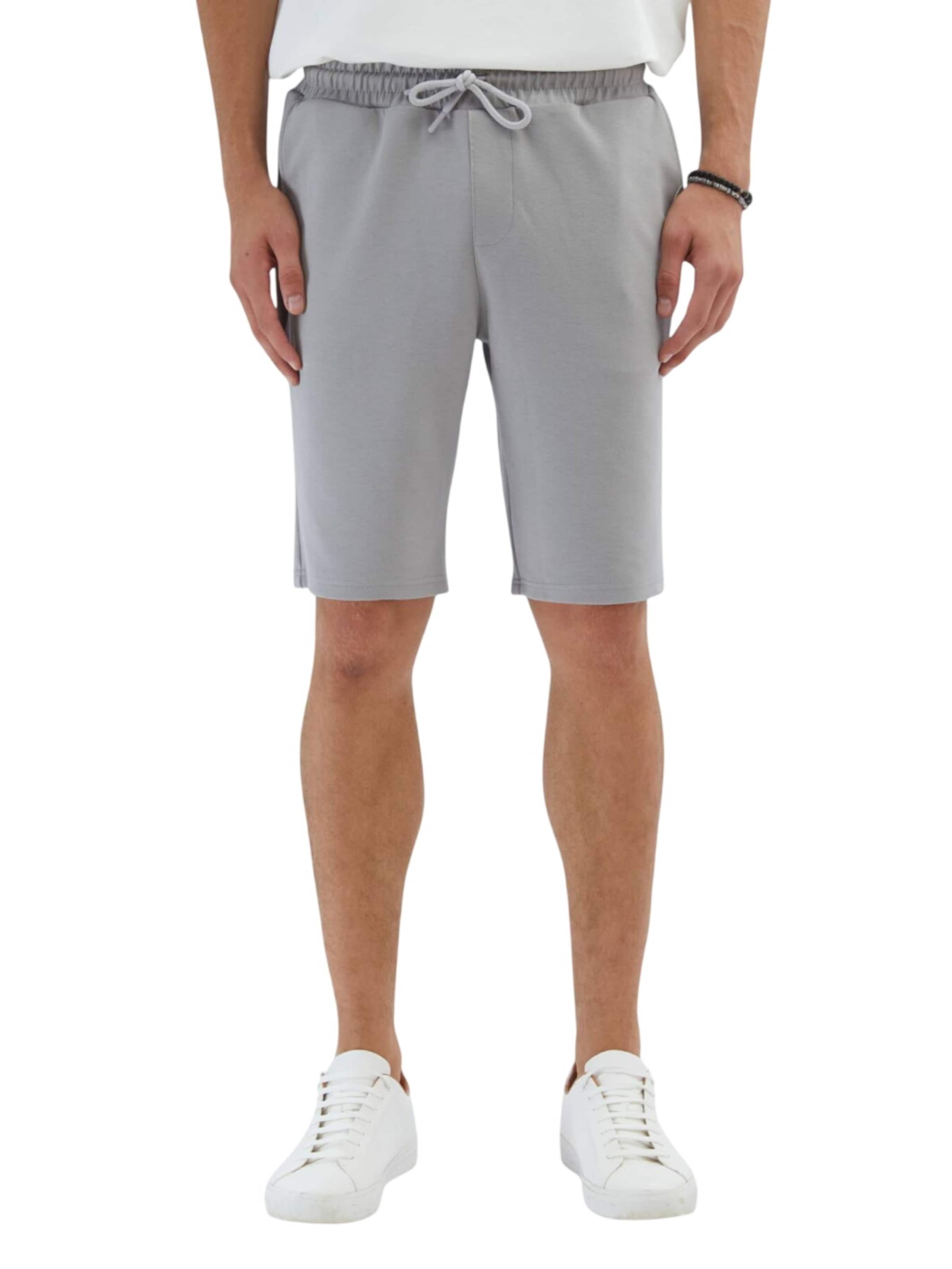 KİP Regular Trousers in Grey: front