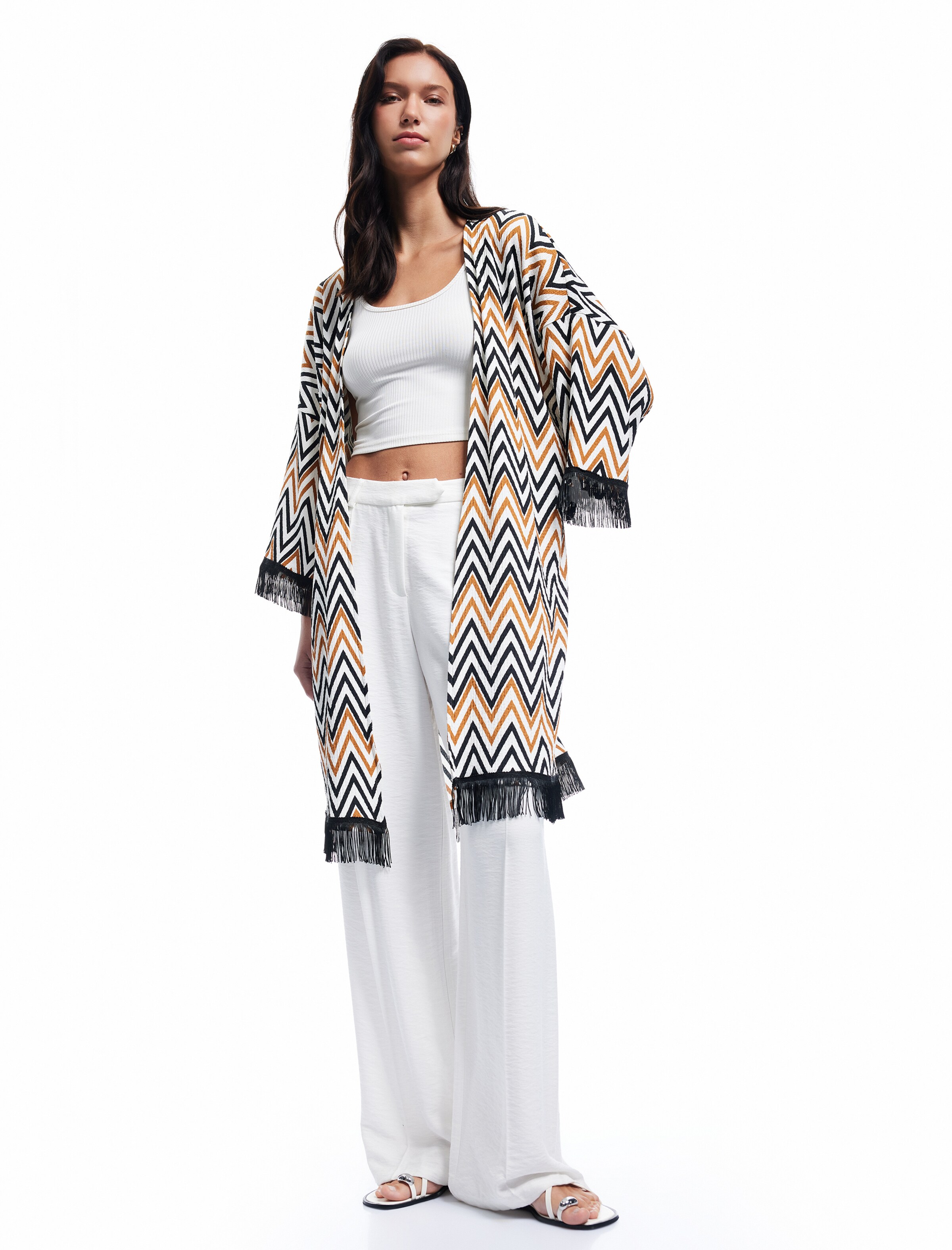 Koton Kimono in White: front