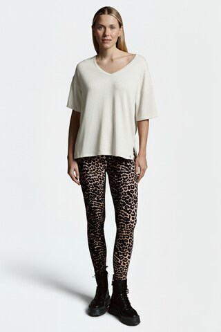 Cotton Candy Shirt in White