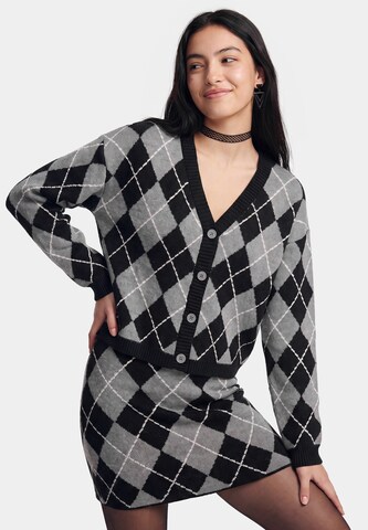 myMo ROCKS Knit Cardigan in Black: front