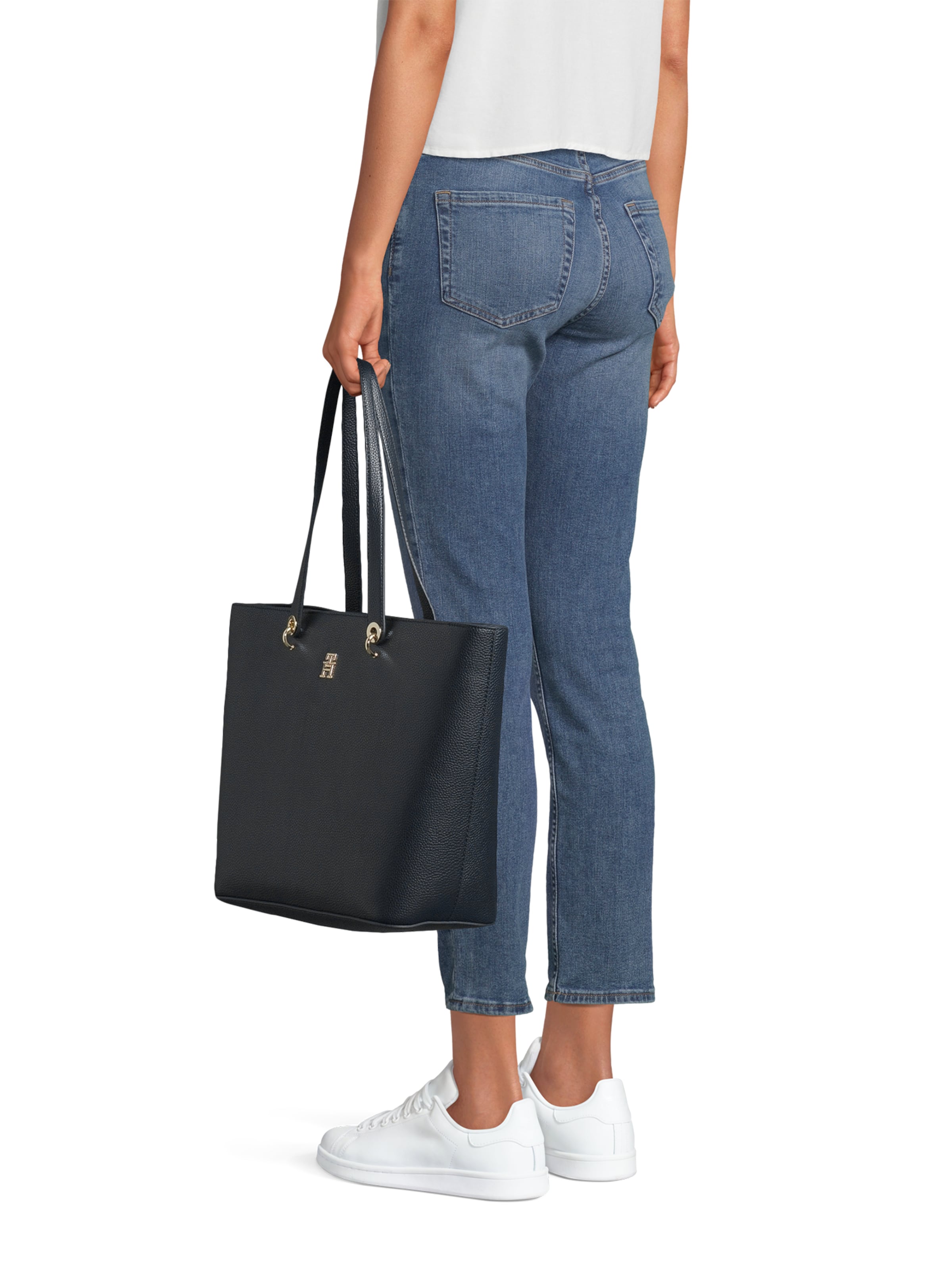 Plase de cumpărături de la TOMMY HILFIGER pe albastru