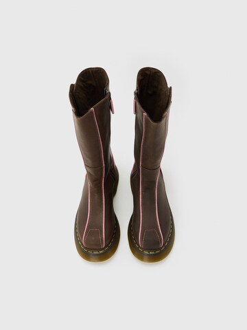 ruda Dr. Martens Auliniai 'Buzz'