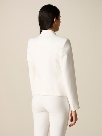 Blazer di oltre in bianco
