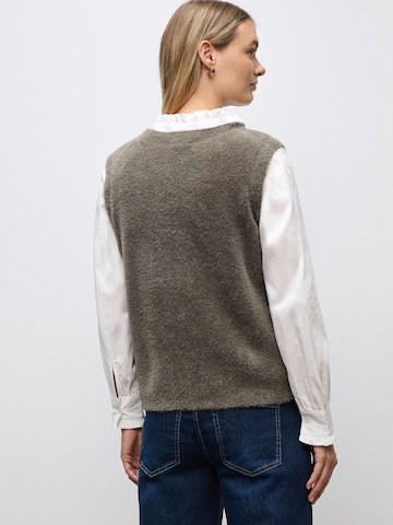 STREET ONE Sweater in Brown