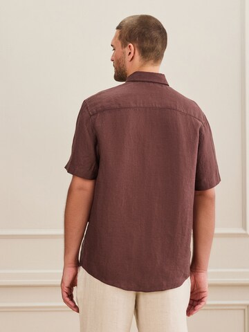 Regular fit Camicia di Next in marrone