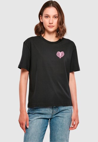 Maglietta 'Heart Cage Rose' di Mister Tee in nero: frontale
