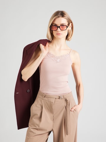 Top 'ONLLULU' de la ONLY pe maro: față