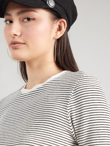 balta ONLY Marškinėliai 'ONLTINE'