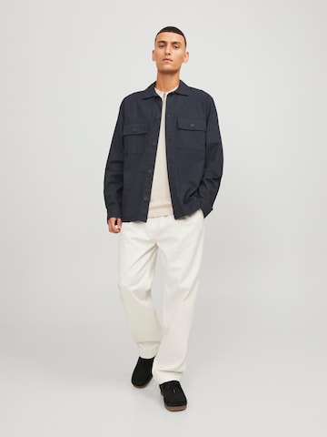 JACK & JONES Comfort Fit Skjorte 'Evenice' i sort