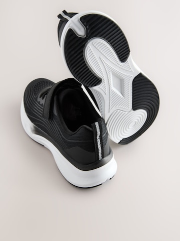 Next Sneaker in Schwarz