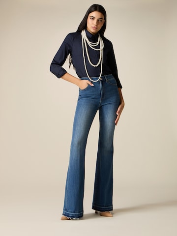 oltre Flared Jeans in Blue